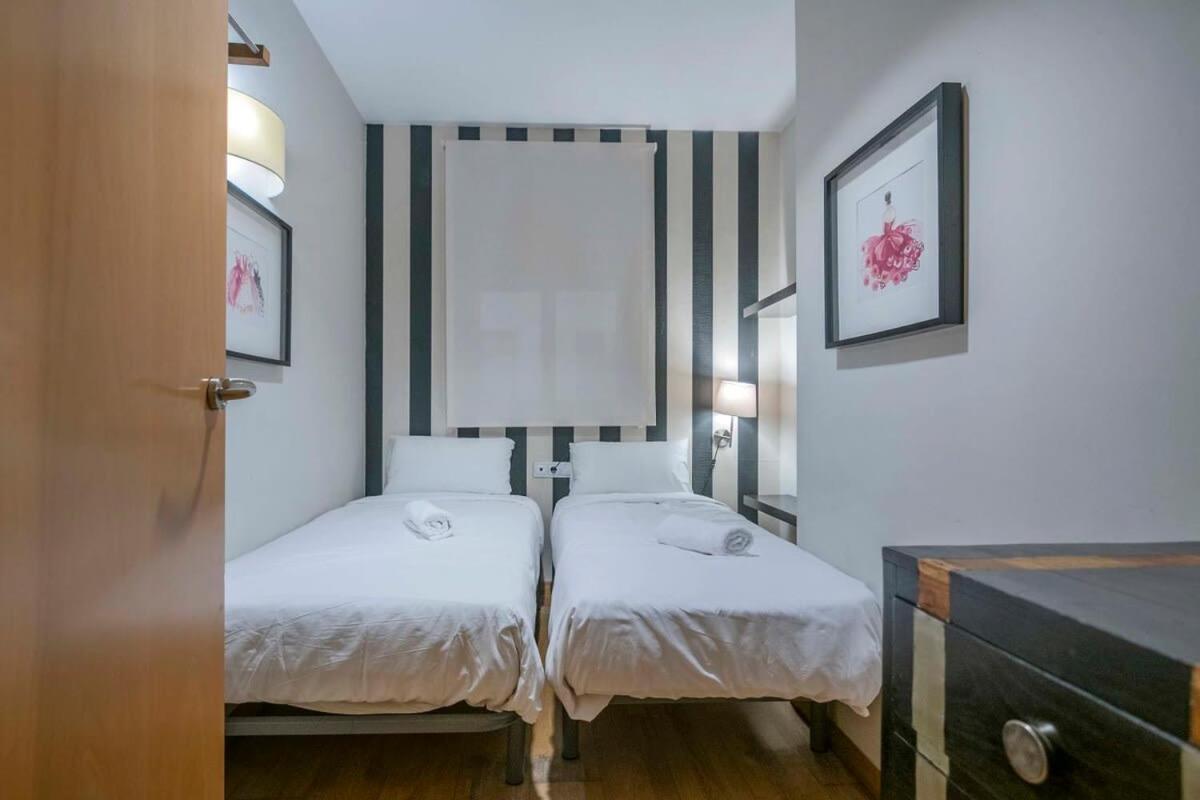 Apartment Modern&bright In Eixample 1-2 *