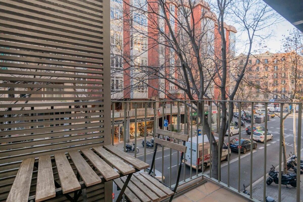 Modern&bright In Eixample 1-2 Apartment Barcelona